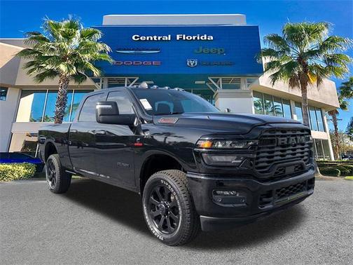 2025 RAM 2500 Big Horn Crew Cab 4x4 6'4' Box