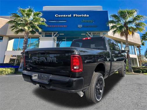 2025 RAM 2500 Big Horn Crew Cab 4x4 6'4' Box
