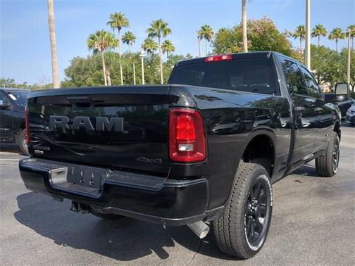 2025 RAM 2500 Big Horn Crew Cab 4x4 6'4' Box