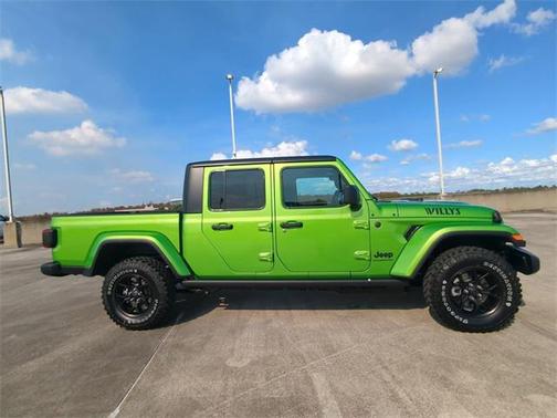 2026 Jeep Gladiator Willys 4x4