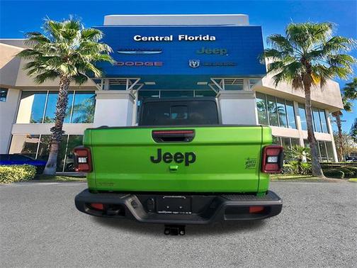 2026 Jeep Gladiator Willys 4x4