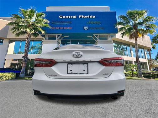 2023 Toyota Camry XLE