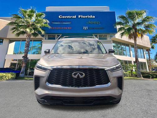 Titanium 2025 INFINITI QX60 Luxe