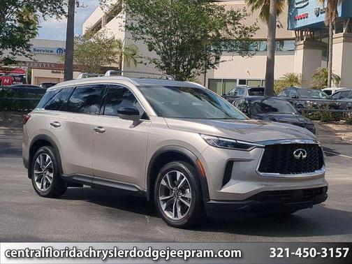 Titanium 2025 INFINITI QX60 Luxe