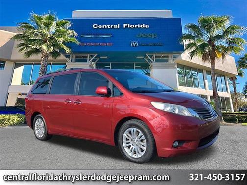 2015 Toyota Sienna XLE