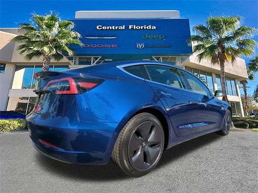 2019 Tesla Model 3 Standard Range Plus
