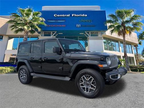 2025 Jeep Wrangler 4-Door Sahara 4x4
