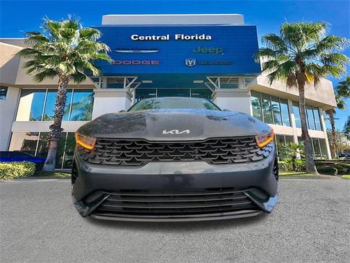 2023 Kia K5 EX