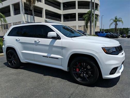 Photo 2 of 33 of 2020 Jeep Grand Cherokee SRT