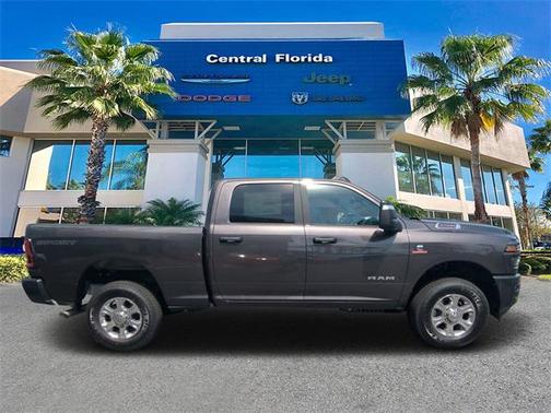 2025 RAM 2500 Big Horn Crew Cab 4x4 6'4' Box