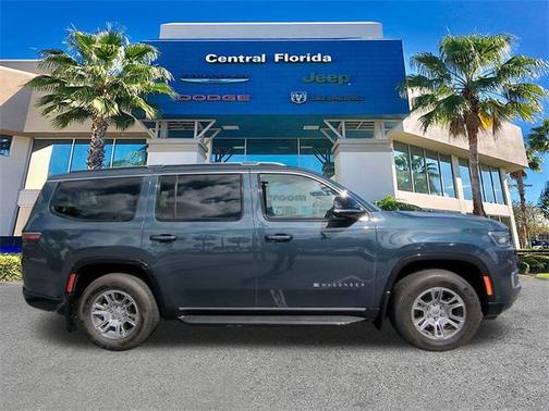 2023 Jeep Wagoneer Series I 4x4