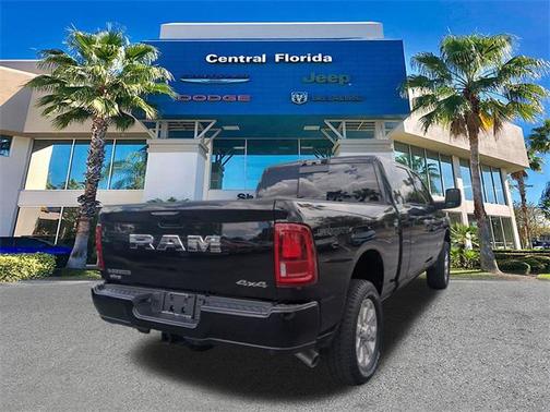 2025 RAM 2500 Laramie Crew Cab 4x4 6'4' Box