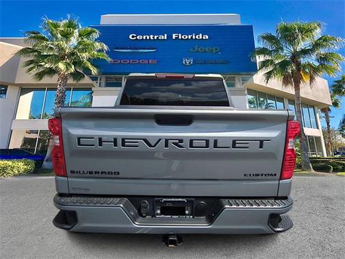 2023 Chevrolet Silverado 1500 Custom