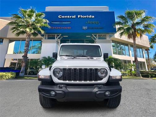 2025 Jeep Gladiator Nighthawk