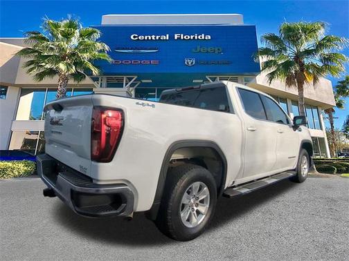 2023 GMC Sierra 1500 SLE