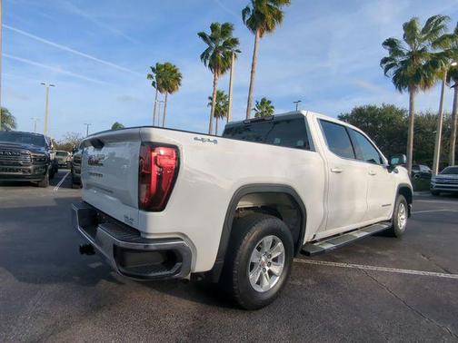 2023 GMC Sierra 1500 SLE