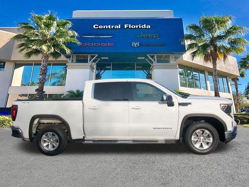 2023 GMC Sierra 1500 SLE