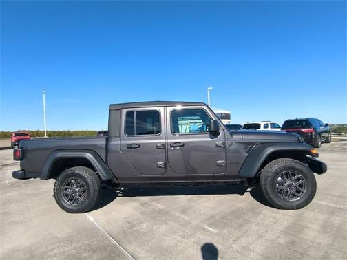 2026 Jeep Gladiator Sport S