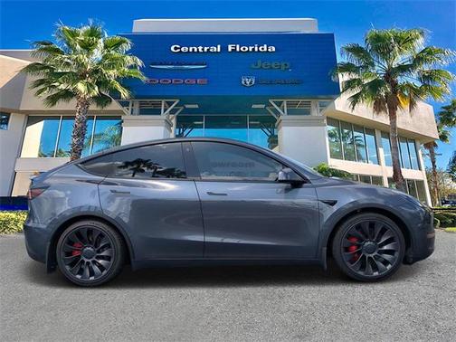 2023 Tesla Model Y Performance Dual Motor All-Wheel Drive