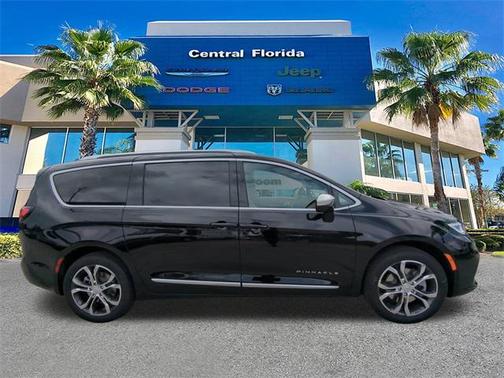 2026 Chrysler Pacifica L