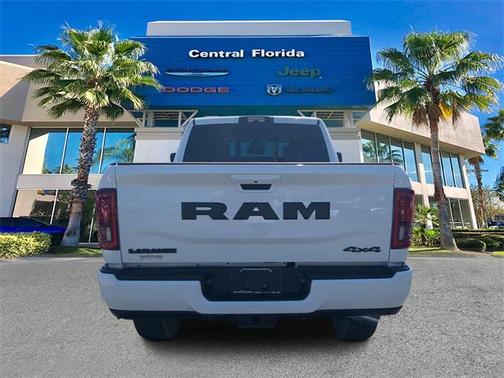 2025 RAM 2500 Laramie Crew Cab 4x4 6'4' Box