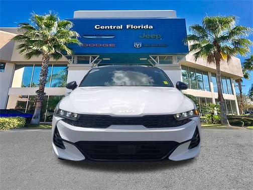 2024 Kia K5 GT-Line
