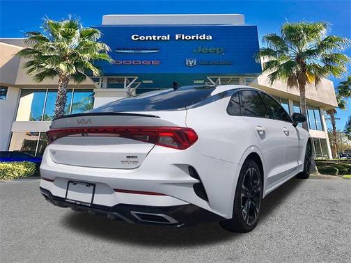 2024 Kia K5 GT-Line