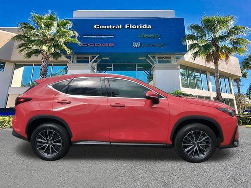 2025 Lexus NX 250 Premium