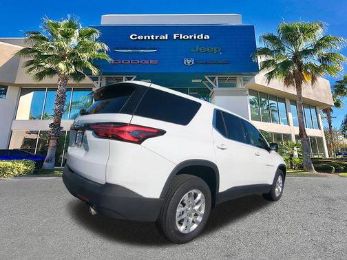 2023 Chevrolet Traverse LS