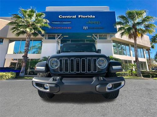 2026 Jeep Wrangler 4-Door Sahara 4x4