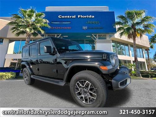 2026 Jeep Wrangler 4-Door Sahara 4x4