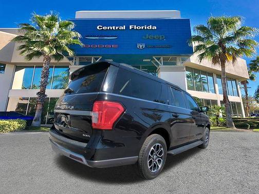 2024 Ford Expedition Max XLT