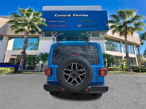 2026 Jeep Wrangler 4-Door Sahara 4x4