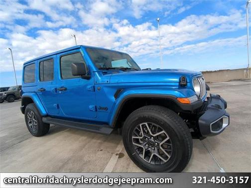 2026 Jeep Wrangler 4-Door Sahara 4x4