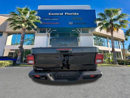 2026 Jeep Gladiator Sport S