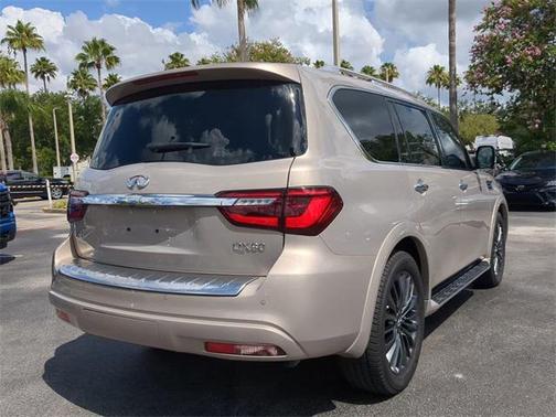 2023 INFINITI QX80 SENSORY AWD