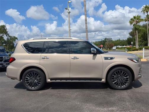 2023 INFINITI QX80 SENSORY AWD