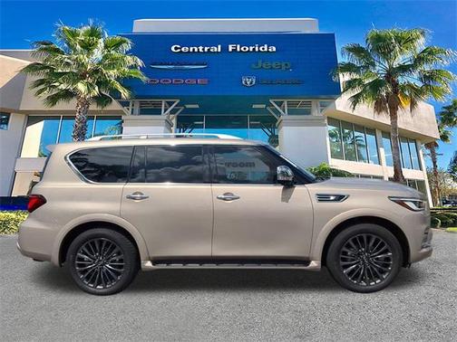 2023 INFINITI QX80 SENSORY AWD