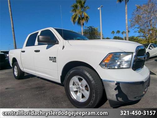 2022 RAM 1500 Classic SLT