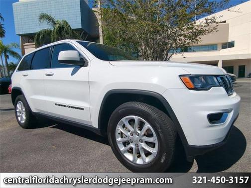 2022 Jeep Grand Cherokee Laredo