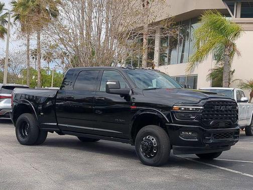 2026 RAM 3500 Limited Mega Cab 4x4 6'4' Box
