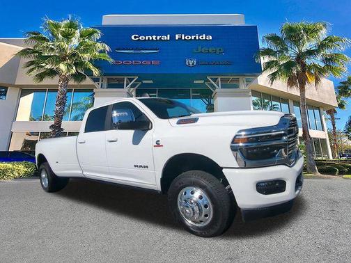 2026 RAM 3500 Laramie Crew Cab 4x4 8' Box