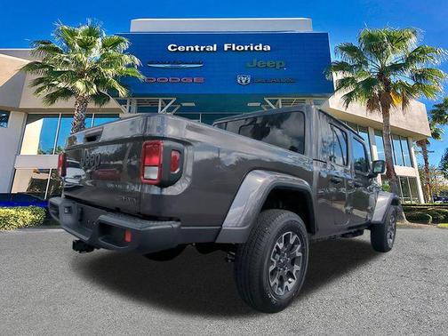 2026 Jeep Gladiator Sahara 4x4