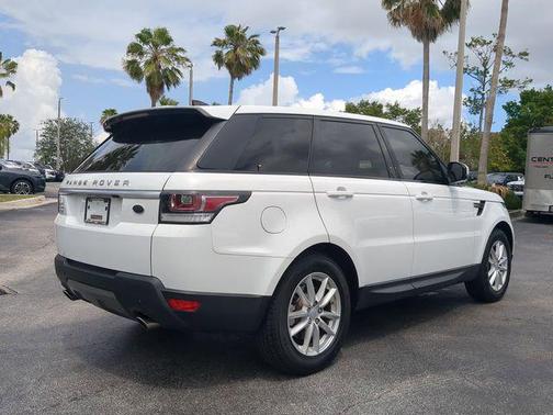 White 2017 Land Rover Range Rover Sport 3.0L Supercharged SE