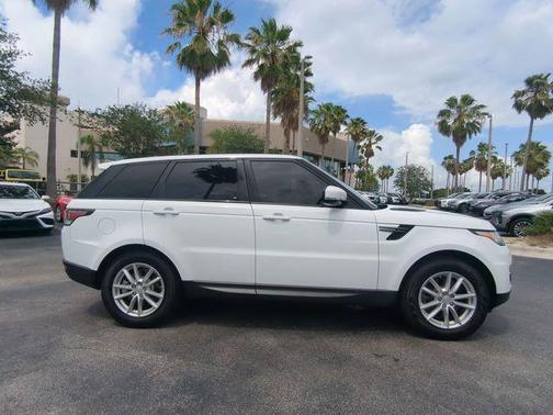 White 2017 Land Rover Range Rover Sport 3.0L Supercharged SE