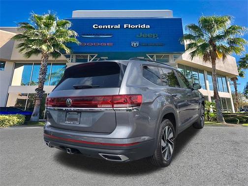 2024 Volkswagen Atlas 2.0T SE w/Technology