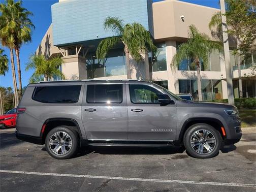 2024 Jeep Wagoneer L Series II 4x4