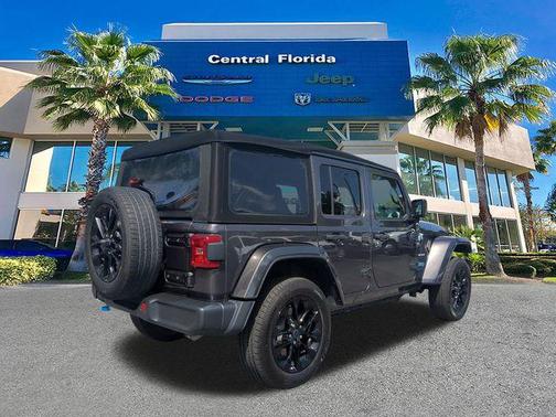 Granite Crystal Metallic Clearcoat 2024 Jeep Wrangler 4xe Sahara