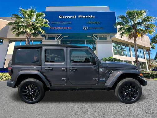Granite Crystal Metallic Clearcoat 2024 Jeep Wrangler 4xe Sahara