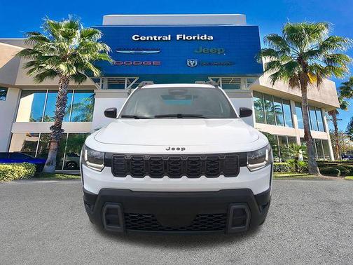 2026 Jeep Cherokee Laredo 4x4